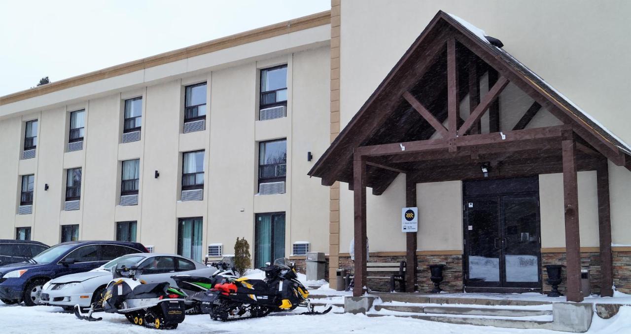 Super 8 Huntsville Bagian luar foto